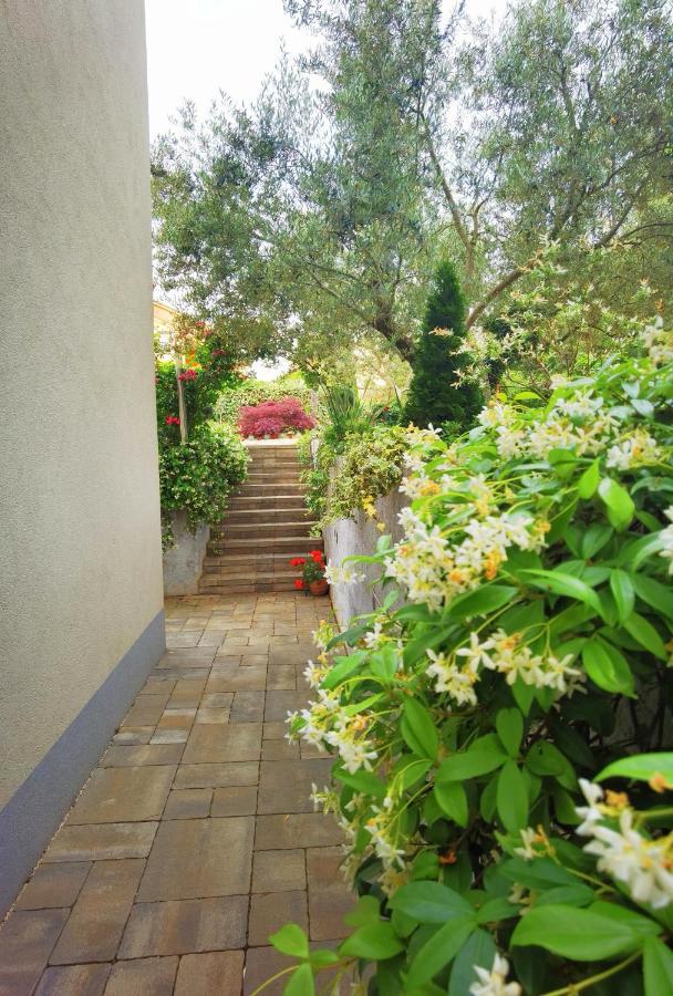 Apartamento Valdesara Malinska Exterior foto