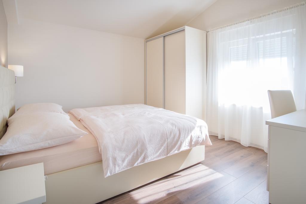 Apartamento Valdesara Malinska Exterior foto